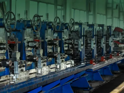 المعدات الصناعية